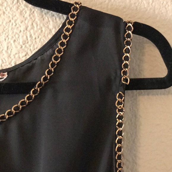 Boutique Black Cocktail Dress w/ Gold Chain Detail - Picture 5 of 6